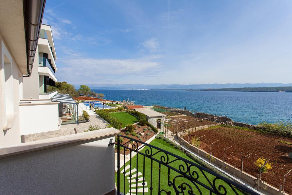 Hotel Villa Margaret Malinska Exterior photo